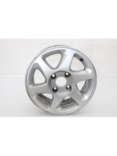 Recambio de llanta para nissan primera berlina (p11) básico referencia OEM IAM 2F5103