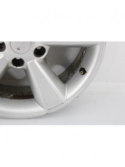 Recambio de llanta para nissan qashqai (j10) 360 referencia OEM IAM 40601
