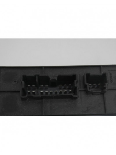 Recambio de mando elevalunas delantero izquierdo para nissan juke (f15) acenta referencia OEM IAM 254011KK5E