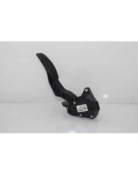 Recambio de pedal acelerador para nissan qashqai (j11) acenta referencia OEM IAM 180024BA0B