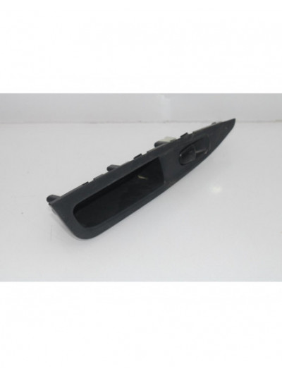 Recambio de mando elevalunas trasero izquierdo para nissan qashqai (j11) acenta referencia OEM IAM