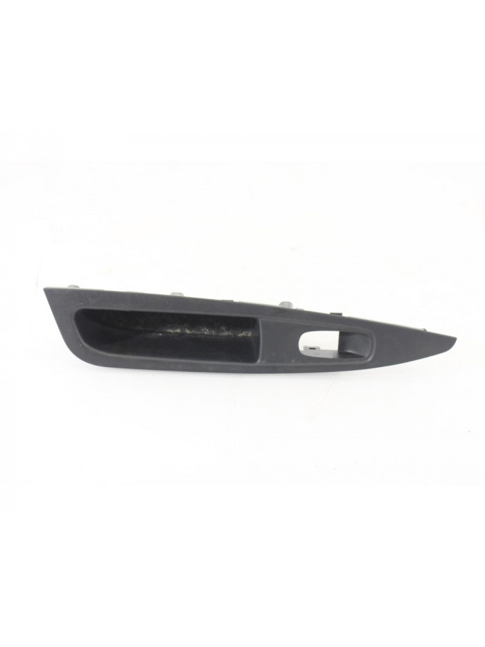 Moldura puerta NISSAN QASHQAI Acenta 2020