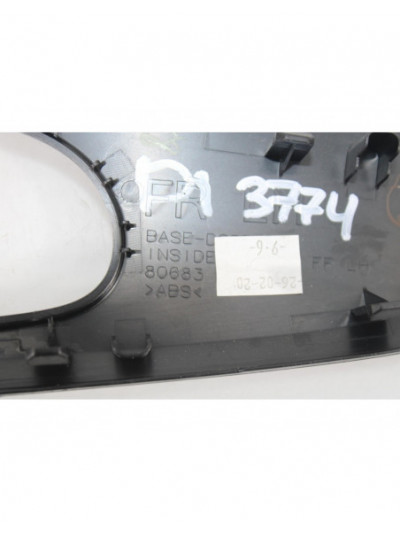 Moldura puerta NISSAN QASHQAI Acenta 2020