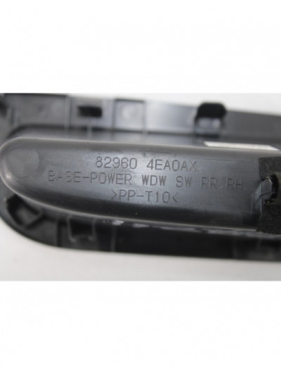 Recambio de moldura puerta para nissan qashqai (j11) acenta referencia OEM IAM 829604EA0AX3774TD