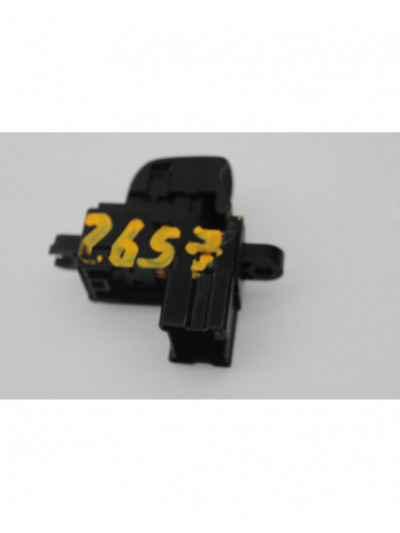 Recambio de mando elevalunas trasero izquierdo para nissan juke (f15) acenta referencia OEM IAM T.I.