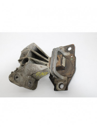 Soporte motor NISSAN QASHQAI 360 110CV 81KW 2008