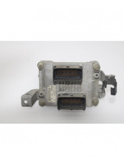 Recambio de centralita motor uce para alfa romeo 147 (190) 1.6 16v cat referencia OEM IAM 552049900