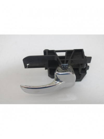 Maneta interior trasera derecha NISSAN QASHQAI 360 2008