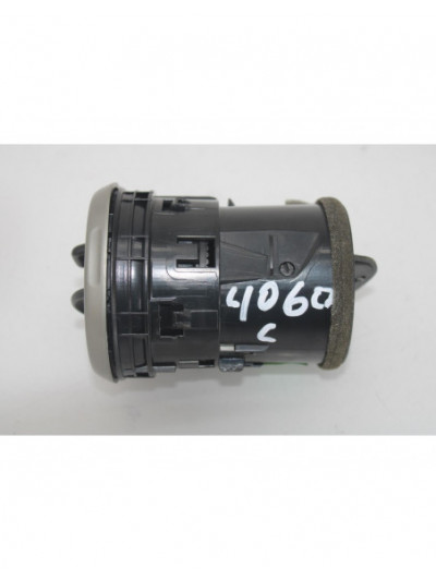 Rejilla aireadora NISSAN QASHQAI 360 2008