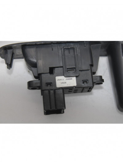 Recambio de mando elevalunas trasero izquierdo para nissan qashqai (j10) 360 referencia OEM IAM 25411JD000