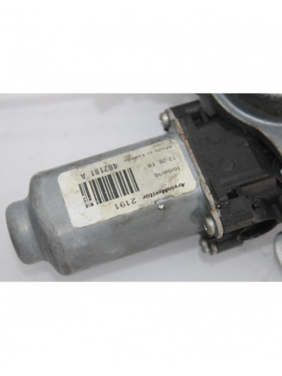 Recambio de elevalunas trasero izquierdo para nissan qashqai (j10) 360 referencia OEM IAM 402191A