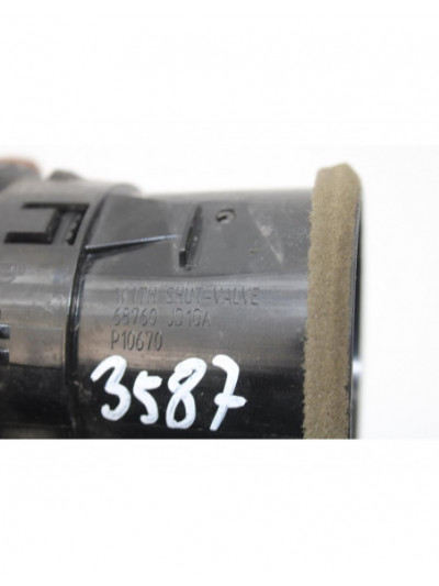 Rejilla aireadora NISSAN QASHQAI Acenta 2011