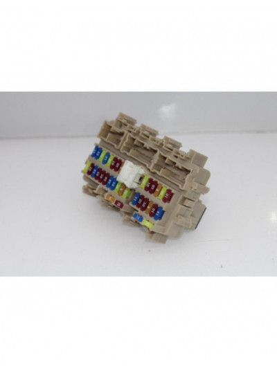 Recambio de caja reles / fusibles para nissan qashqai (j11) acenta referencia OEM IAM