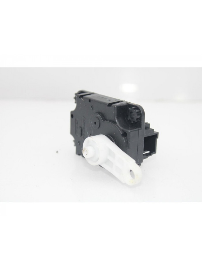 Motor apertura trampillas climatizador NISSAN QASHQAI Acenta 2016