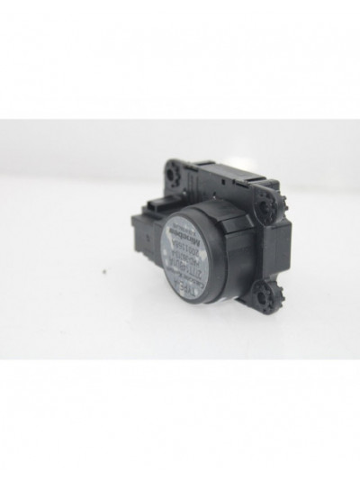 Motor apertura trampillas climatizador NISSAN QASHQAI Acenta 2016