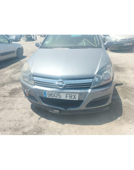 opel astra h gtc (a04) del año 2007