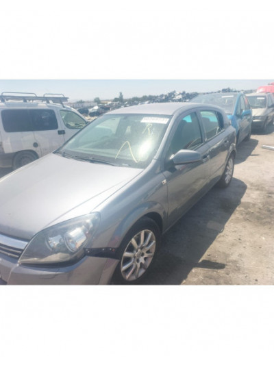 opel astra h gtc (a04) del año 2007