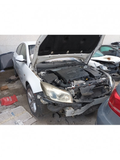 opel insignia a (g09) del año 2011