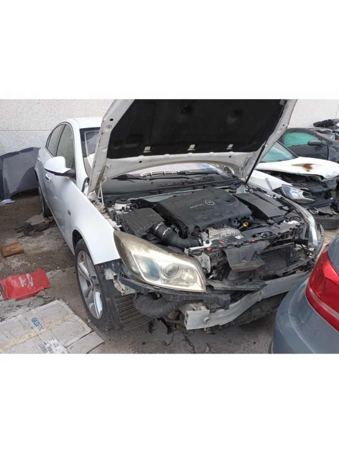 opel insignia a (g09) del año 2011