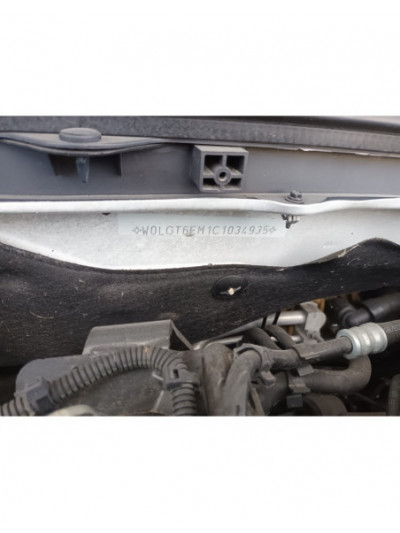 opel insignia a (g09) del año 2011