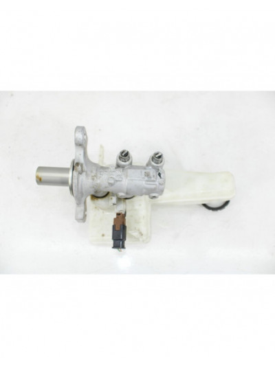 Recambio de bomba freno para opel corsa f (p2jo) 1.2 (68) referencia OEM IAM 32672071