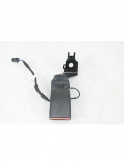 Recambio de anclaje cinturon trasero izquierdo para opel corsa f (p2jo) 1.2 (68) referencia OEM IAM 6403047ETD