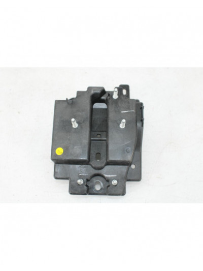 Recambio de moldura interior para opel corsa f (p2jo) 1.2 (68) referencia OEM IAM 39167719