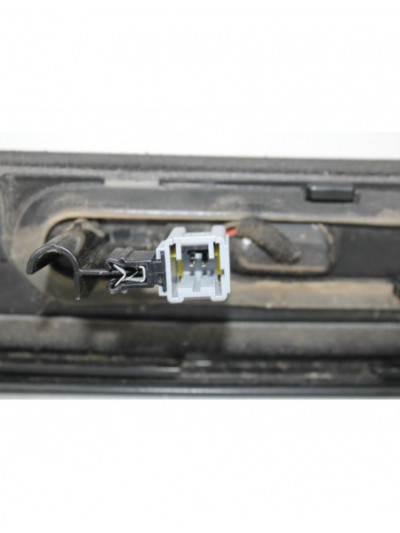 Recambio de aleron trasero para opel corsa f (p2jo) 1.2 (68) referencia OEM IAM 9829240780