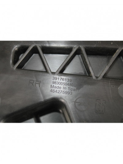 Soporte derecho paragolpes delantero OPEL CORSA F 1.2 2021