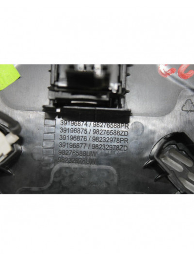 Recambio de luz techo para opel corsa f (p2jo) 1.2 (68) referencia OEM IAM 39196874/98276588PR