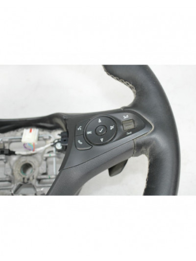 Recambio de volante para opel corsa f (p2jo) 1.2 (68) referencia OEM IAM 647390400A