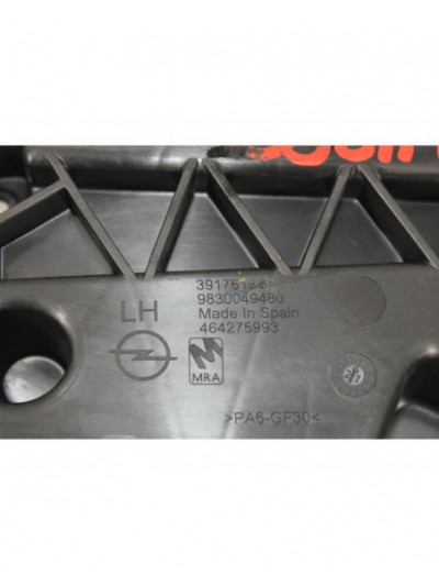 Recambio de soporte aleta para opel corsa f (p2jo) 1.2 (68) referencia OEM IAM 39176138