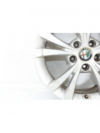 Recambio de llanta para alfa romeo giulietta (191) sprint referencia OEM IAM 4052/4