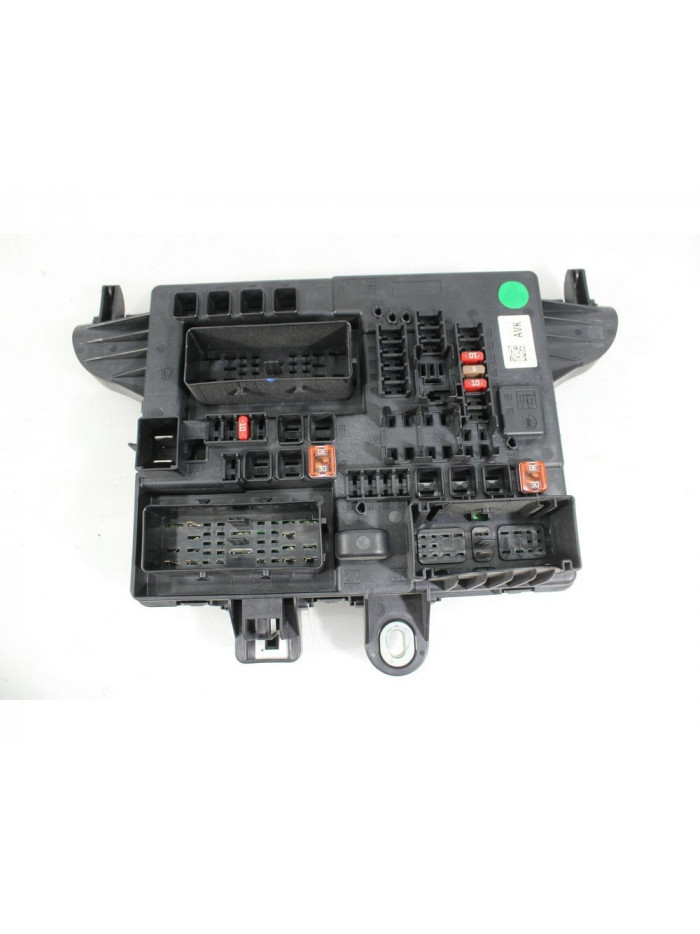 Recambio de caja reles / fusibles para opel insignia a (g09) 2.0 cdti (68) referencia OEM IAM 529050199