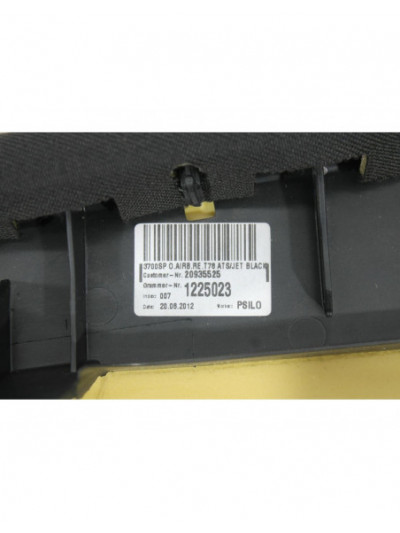 Recambio de guarnecido trasero derecho para opel insignia a (g09) 2.0 cdti (68) referencia OEM IAM 20935525