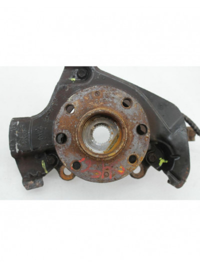 Recambio de mangueta delantera derecha para opel adam (m13) 1.2 referencia OEM IAM 13388768