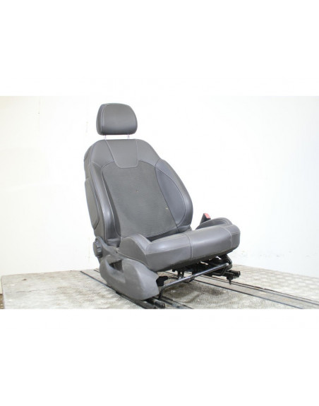 Recambio de asiento delantero derecho para opel adam (m13) 1.2 referencia OEM IAM