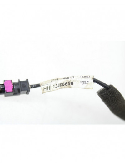 Recambio de antena para opel adam (m13) 1.2 referencia OEM IAM 13406656
