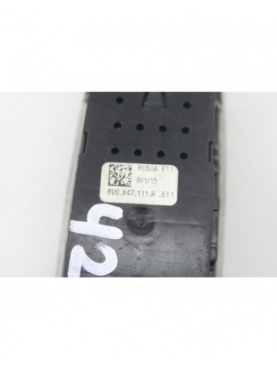 Recambio de luz interior para audi a3 (8v) ambiente referencia OEM IAM 8V0947111A