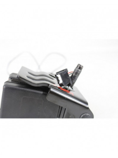 Recambio de anclaje cinturon trasero para opel adam (m13) 1.2 referencia OEM IAM 13350033