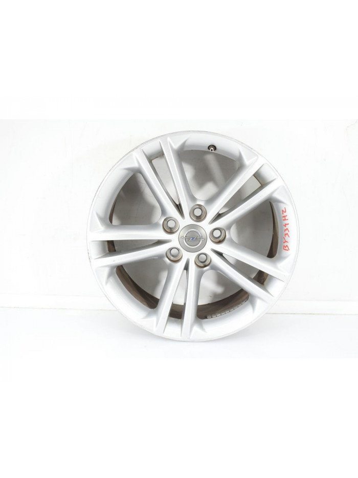 Recambio de llanta para opel insignia a (g09) 2.0 cdti 4x4 (68) referencia OEM IAM 02UYD