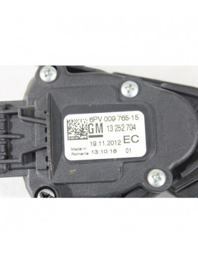 Recambio de pedal acelerador para opel astra j lim. selective referencia OEM IAM 6PV00976515