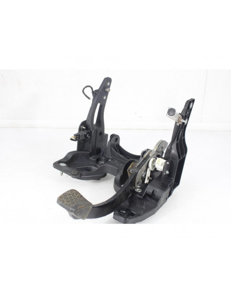 Recambio de pedal freno para opel astra j lim. selective referencia OEM IAM 985005636