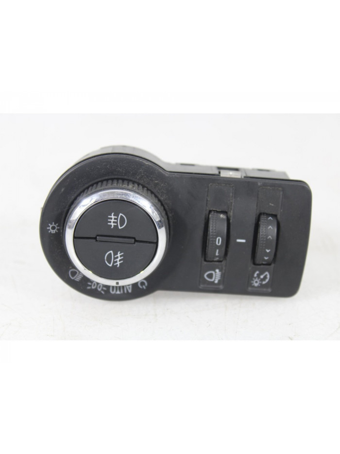 Mando luces OPEL ASTRA J LIM. Selective 2013