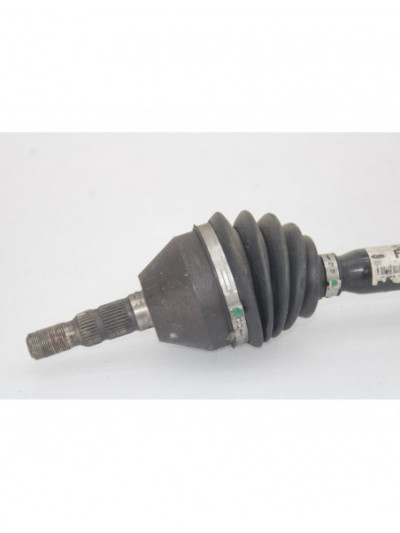 Transmision delantera derecha OPEL ZAFIRA B 1.9 CDTI 2005