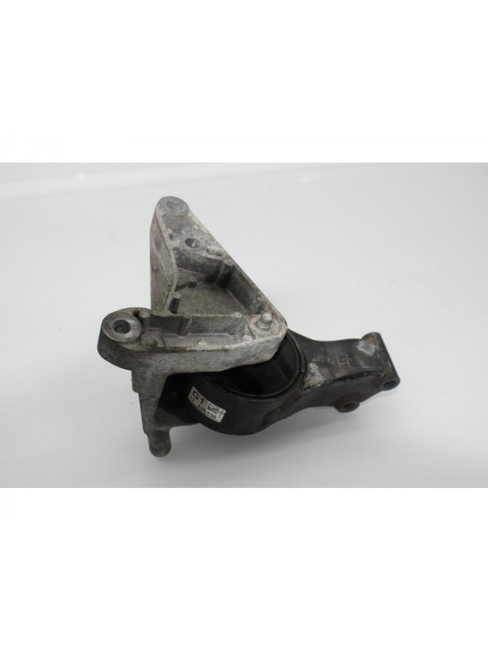Soporte motor trasero OPEL ASTRA J GTC Selective 165CV 121KW 2012