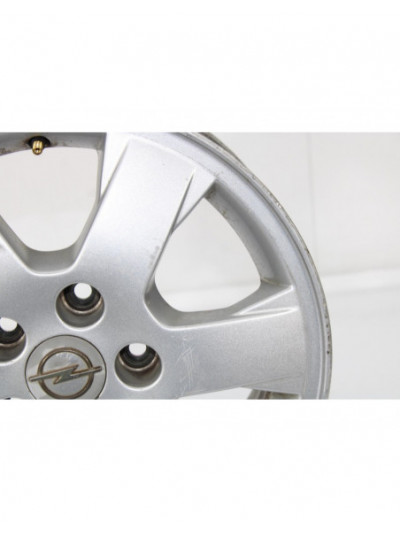 Recambio de llanta para opel vectra b berlina básico (1999) referencia OEM IAM INTRA625051