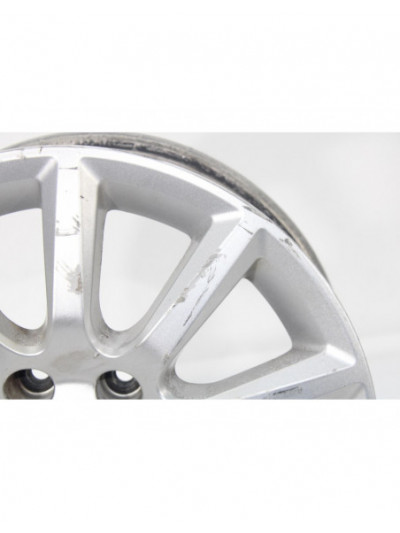 Recambio de llanta para opel astra h berlina cosmo referencia OEM IAM 32953