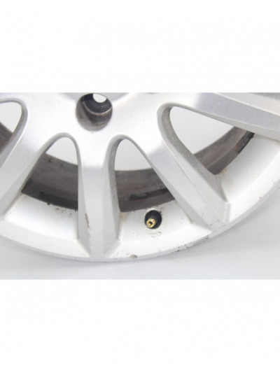 Recambio de llanta para opel astra h berlina cosmo referencia OEM IAM 32953