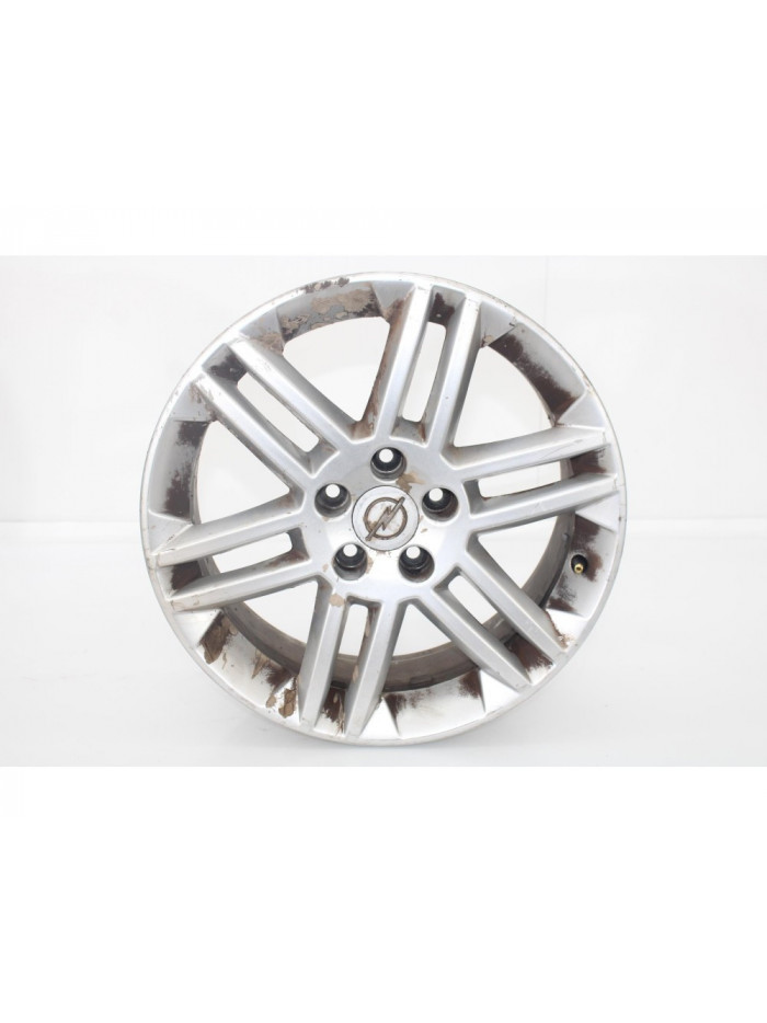 Recambio de llanta para opel astra gtc cosmo referencia OEM IAM 37622